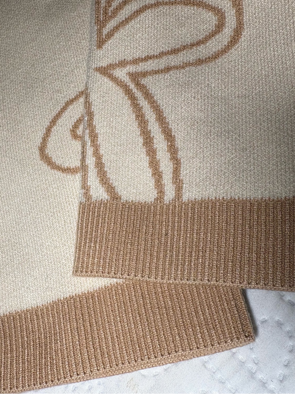 Floral Sweater Cream Beige Oversized Soft Knit Crewneck Casual Size Large NWT - Picture 3 of 13